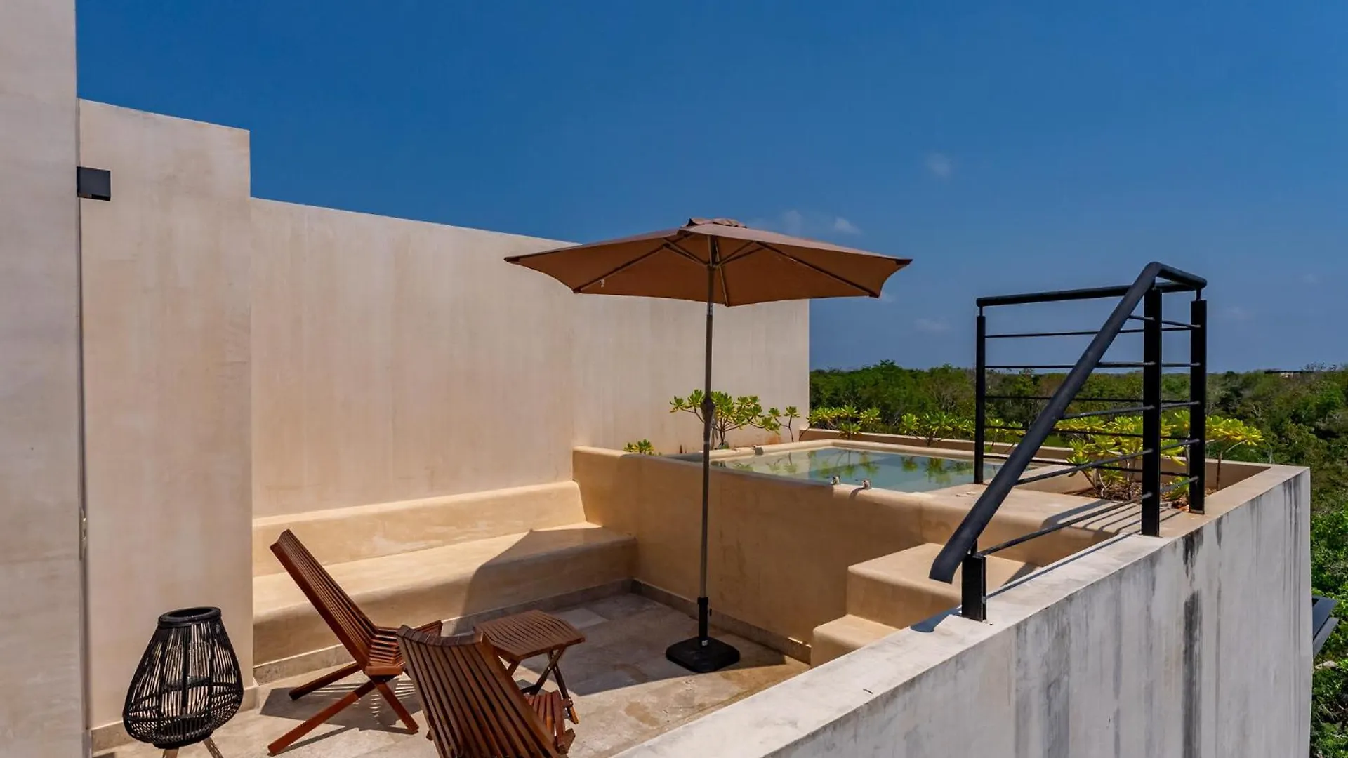 Luxury Apt Gym Jacuzzi Wifi Starlink Tulum Apartment
