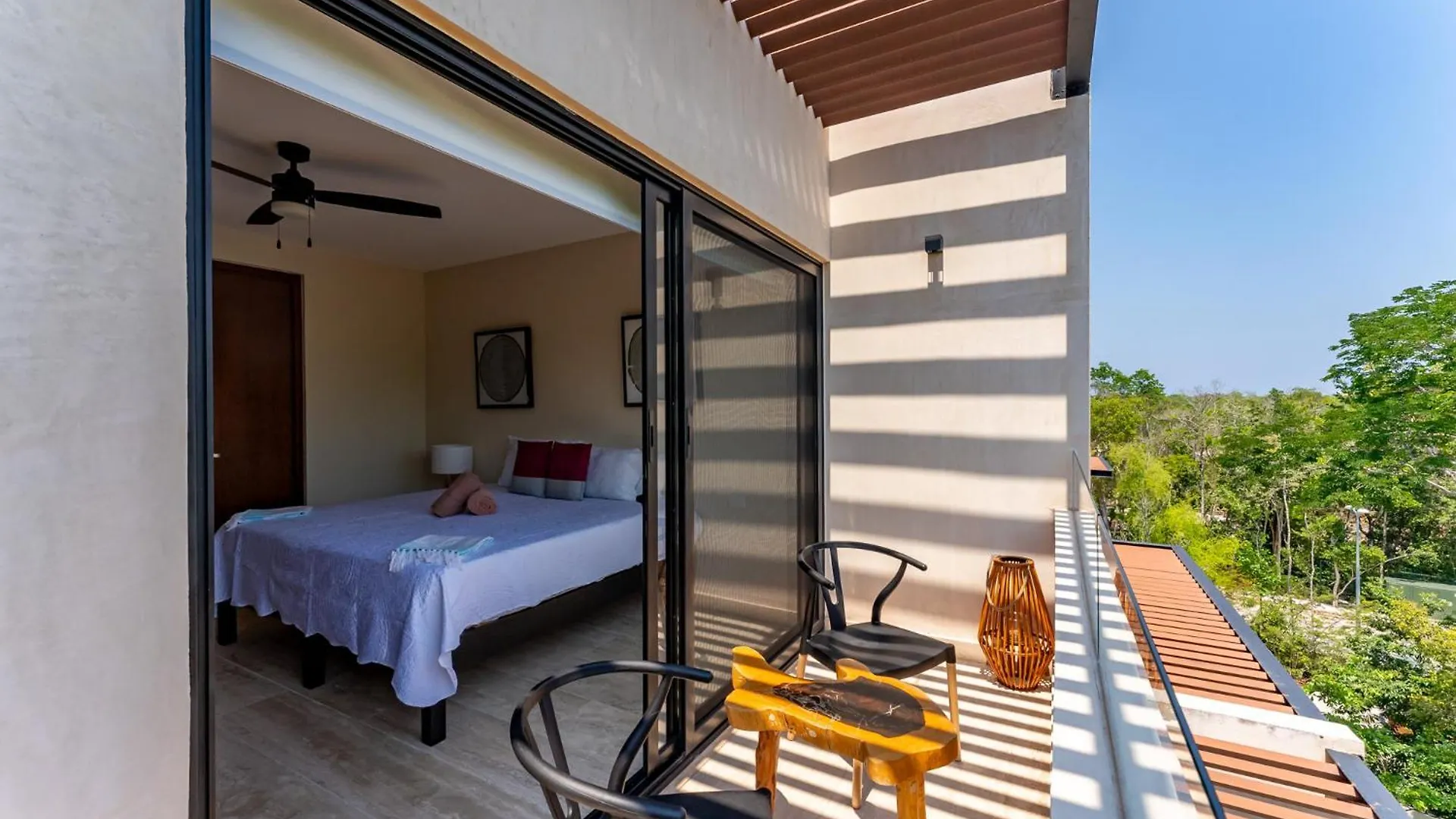 Luxury Apt Gym Jacuzzi Wifi Starlink Tulum Apartment