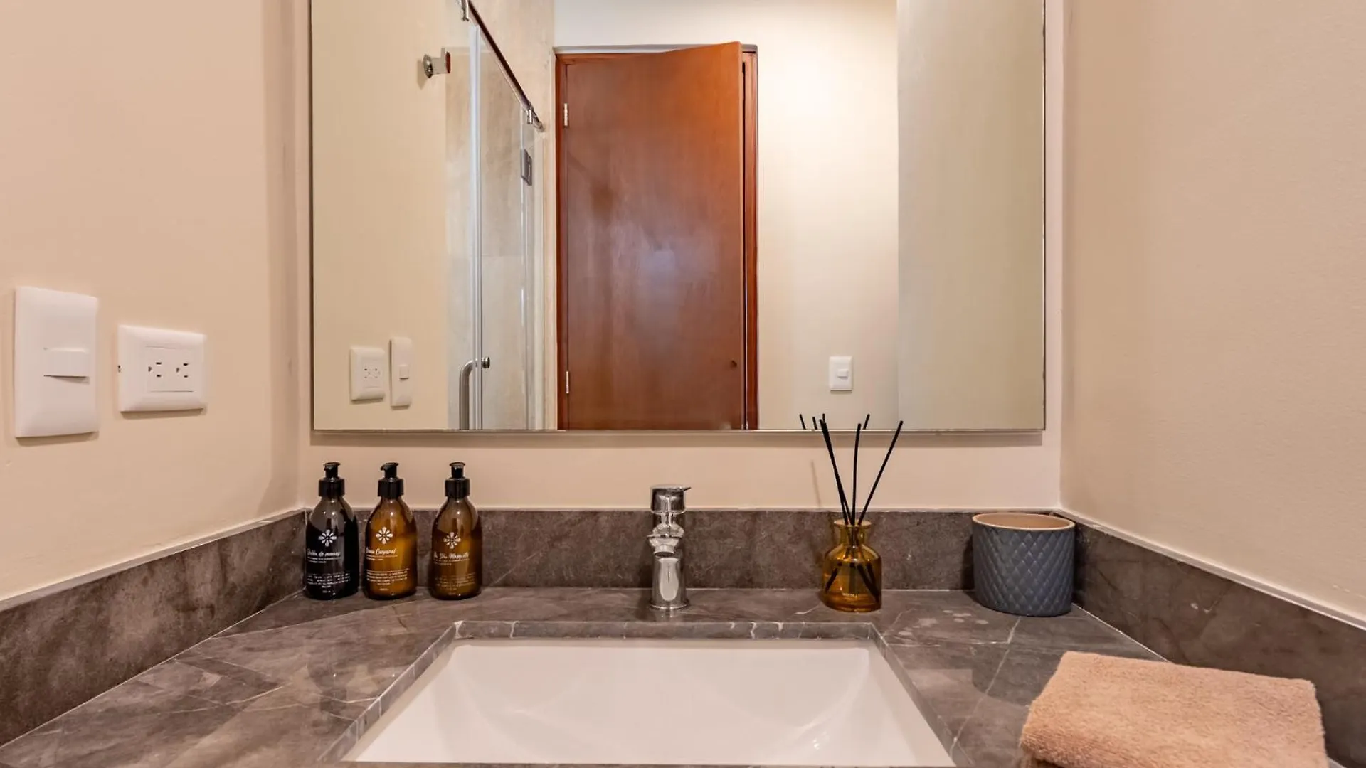 Apartment Luxury Apt Gym Jacuzzi Wifi Starlink Tulum